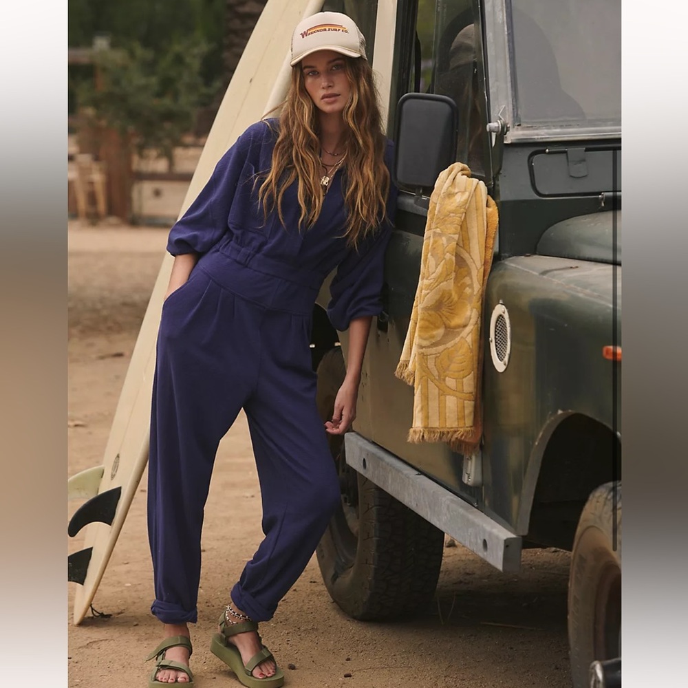 Free People Beach Faye One-Piece Navy Jumpsuit size Small